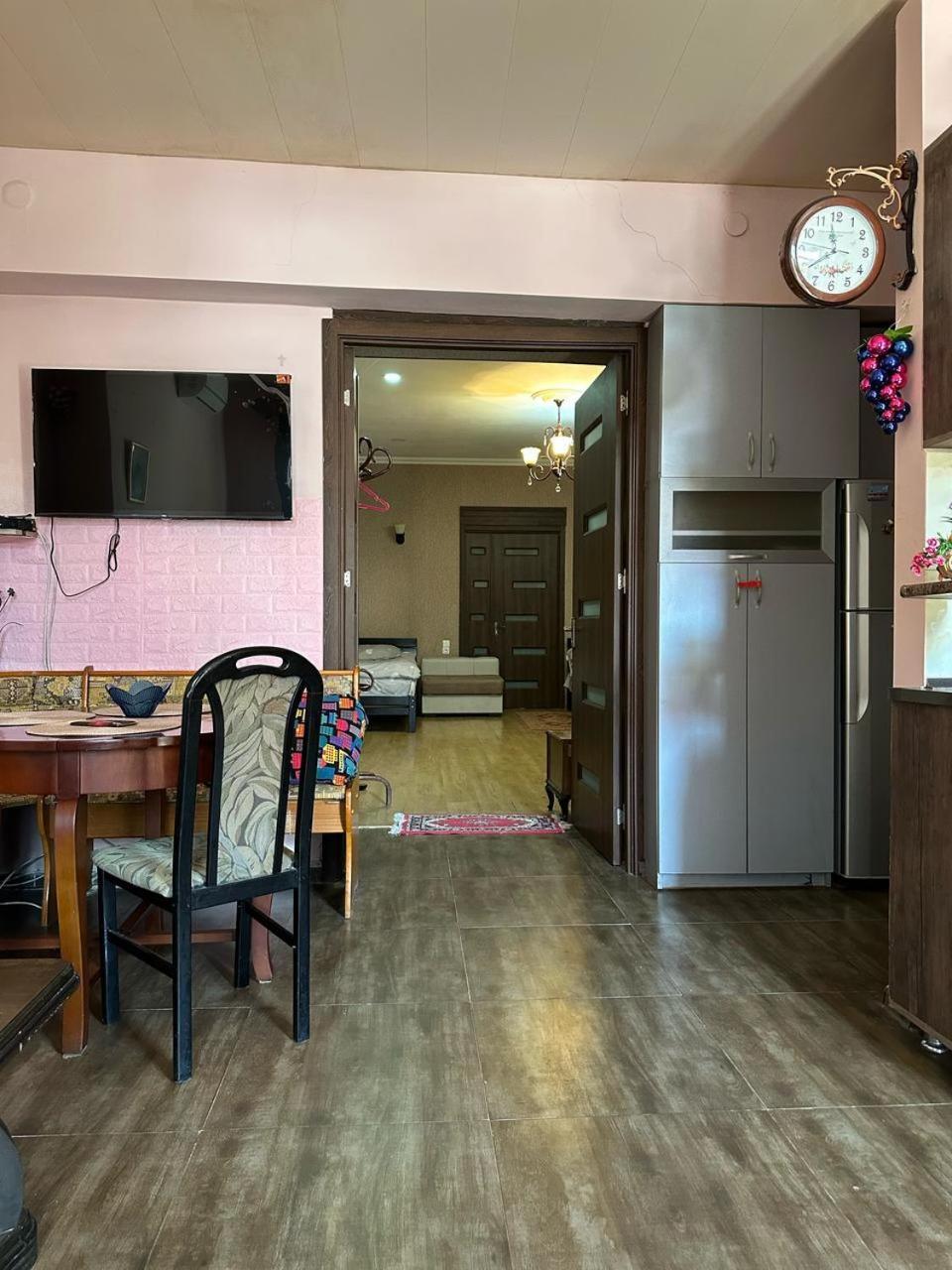 Historical Apartment In City Center Tbiliszi Kültér fotó